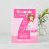 Princess 7th Birthday Invitation Brunette Girl Kaart (Staand voorkant)
