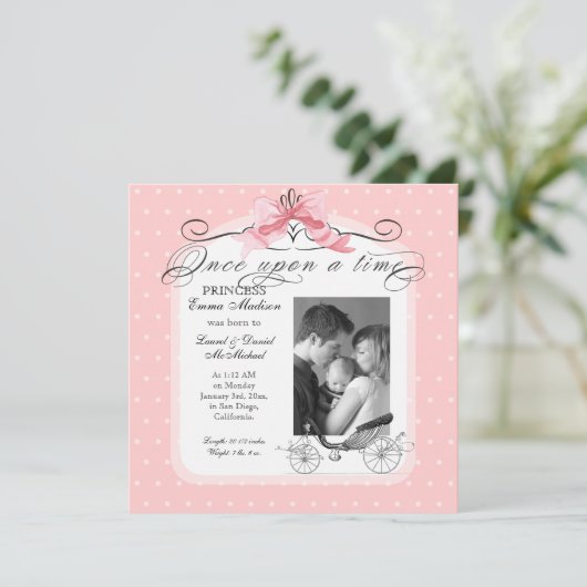 Princess Carriage Pink Ribbon Bow Foto Baby Girl Aankondiging (Staand voorkant)