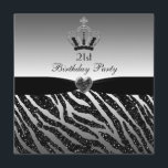 Princess Crown Zebra Glitter 21st Birthday Kaart<br><div class="desc">Glamoureuze zwarte en zilverkleurige glamoureuze viering 21 jaar / 21 jaar / 21 jaar feest. Elegant en stijlvol, op maat gedrukt zebra dierlijk bijvoegsel glitter ziet er uit met een prachtige prinseskroon met diamanten en zwarte juwelen en een schattig, dikke, dunne hardejuweel en gedrukt lint op een platina zilveren glamour-achtergrond....</div>