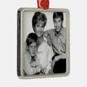 Princess Diana en sons Metalen Ornament (Rechts)