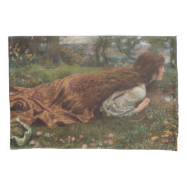 Princess out of School (door E.R. Hughes) Kussensloop