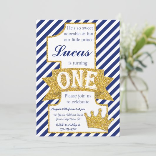 Prins First Birthday Uitnodiging met enveloppen (Staand voorkant)