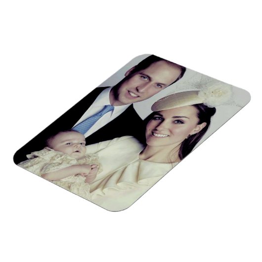 Prins George christening closeup okt. 2013 Magneet (Linkerzijde)