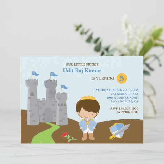 Prins Verjaardagsfeest Platte Uitnodiging (Staand voorkant)