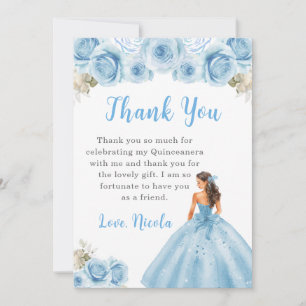 Prinses in blauwe jurk Quinceanera Bedankt