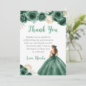 Prinses in een groene jurk Quinceanera Bedankt (Staand voorkant)