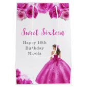 Prinses in hete roze jurk Sweet Sixteen Birthday Medium Cadeauzakje (Achterkant)