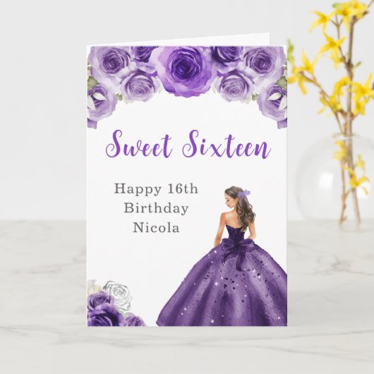 Prinses in Paarse jurk Sweet Sixteen Birthday Kaart (Gele Bloem)