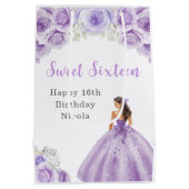 Prinses in Paarse jurk Sweet Sixteen Birthday Medium Cadeauzakje (Achterkant)