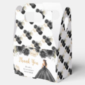 Prinses in zwarte jurk Quinceanera Bedankt Bedankdoosjes (Geopend)