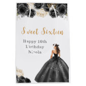 Prinses in zwarte jurk Sweet Sixteen Birthday Medium Cadeauzakje (Voorkant)