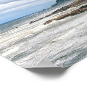 Print: meeuwen die langs de kust vliegen poster (Hoek)