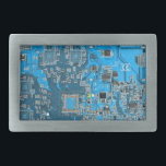 Printed Circuit Assembly PCB Blue Circuit Board Gesp<br><div class="desc">PCB Circuit Board geschenken voor geeks of geschenken voor nerds. Hier is er een voor de Computer Nerd of Geeks in ons allemaal. Geek Out uw Nerd met deze Printed Circuit Assembly PCB Elektronische Circuit Board. Dit is een close-up afbeelding van een printplaat of printplaat.</div>