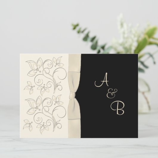 PRINTED RIBBON Ivory Black Monogram Wedding Invite Kaart (Staand voorkant)