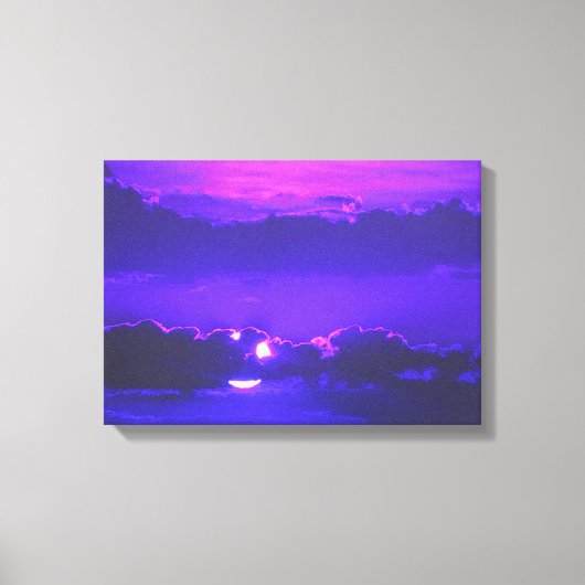 Prints van Amethyst Moonlight Wrapped Canvas (Voorkant)