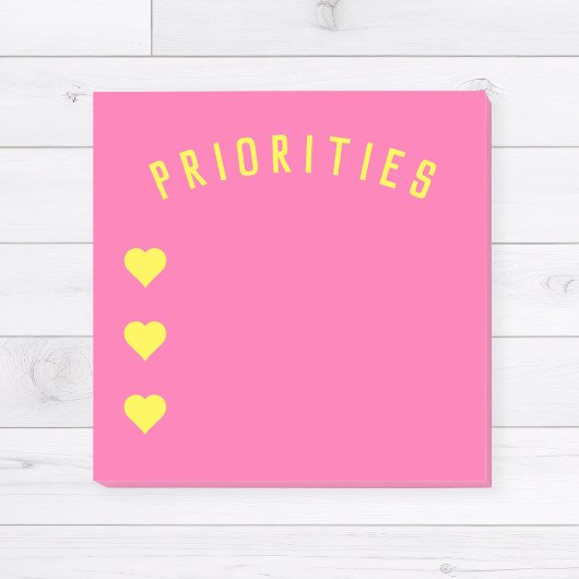 Prioriteiten Hot Pink en Yellow Notes met harten