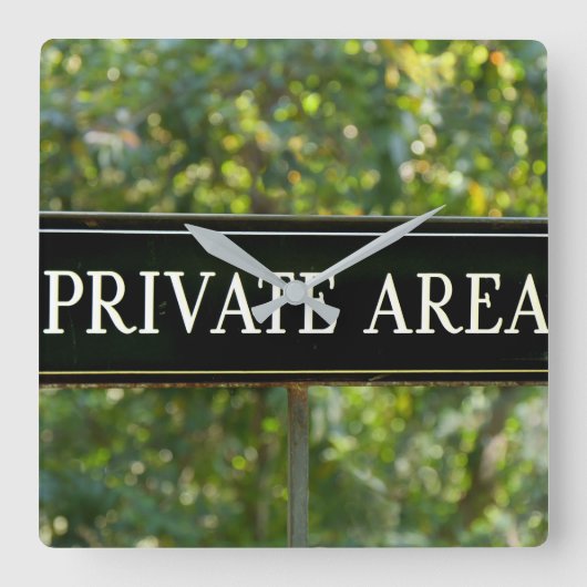 PRIVÉ-GEBIED VIERKANTE KLOK (Voorkant)