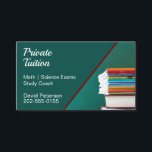 Privé-lerarenopleiding Visitekaartje<br><div class="desc">Een opvallend visitekaartje met een stapel boeken op een blauwgroen achtergrond. Deze geweldige kaart zou goed werken voor privé-lerarendiensten,  trainingscursussen voor studenten of andere onderwijsinstellingen. Eenvoudig te personaliseren met uw eigen bedrijfsgegevens.</div>