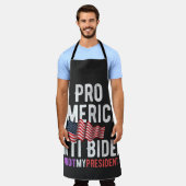 PRO AMERICA ANTI BIDEN SCHORT (Gedragen)