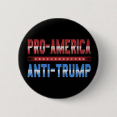 Pro America Anti-Trump Button (Voorkant)