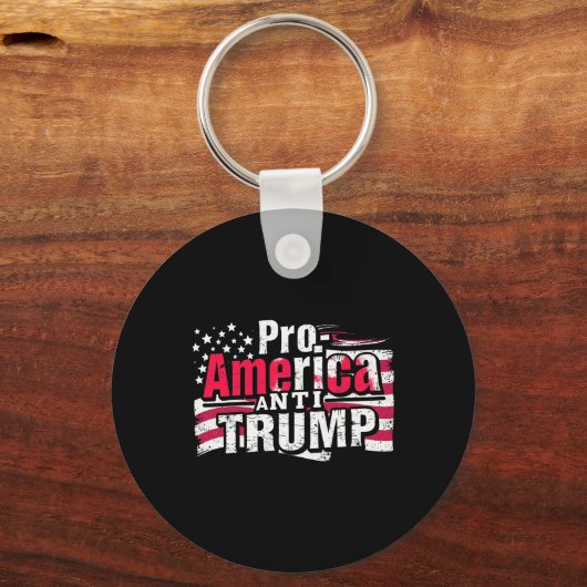 Pro-Amerika Anti-Trump - Amerikaanse vlag Verzet z Sleutelhanger (Voorkant)