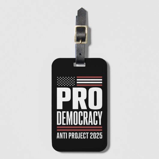 Pro Democracy Anti Project 2025 Trump 2025 Bagagelabel (Voorkant (verticaal))