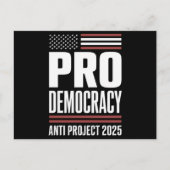 Pro Democracy Anti Project 2025 Trump 2025 Briefkaart (Voorkant)