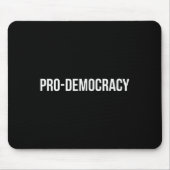 Pro Democracy White Text  Muismat (Voorkant)