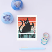 Probeer me niet, Moody Cat met mes Invitation Flyer (Enkel)