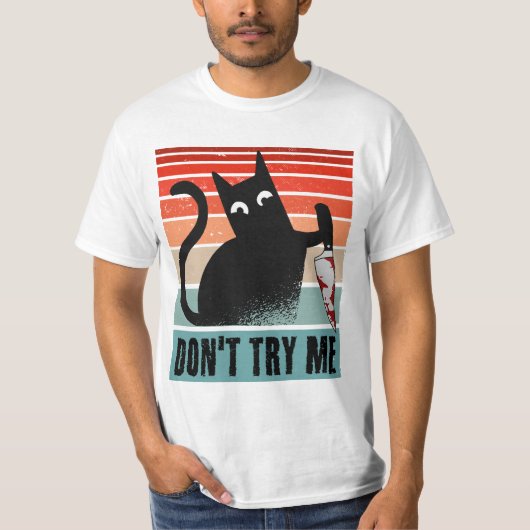 Probeer me niet, Moody Cat met mes Invitation T-shirt (Voorkant)
