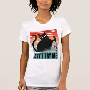 Probeer me niet, Moody Cat met mes Invitation T-shirt