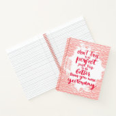 Probeer niet perfect te zijn, probeer gewoon beter notitieboek (Binnen)