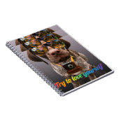 Probeer van jezelf te houden | Schattigee hond met Notitieboek (Rechterzijde)