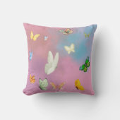 Product Merchandising: Pastel Vlinder Kussen/Pi Kussen (Voorkant)