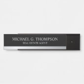 Professional Elegant Black en Silver Deurbordje (Voorkant)
