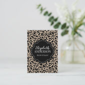 Professional Leopard Print Hair Stylist Visitekaartje (Staand voorkant)