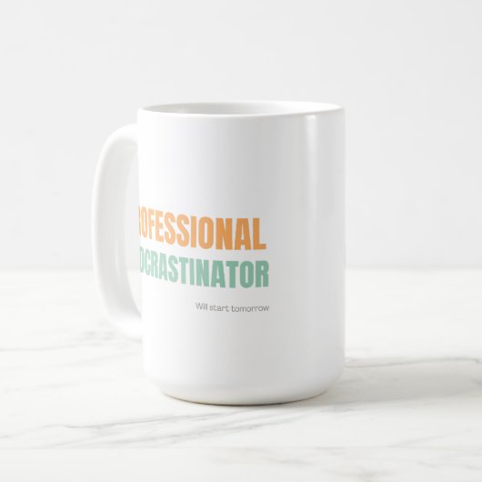 "Professional Procrastinator" Witty Typography Koffiemok (Voorkant links)