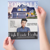 Professional Real Estate Realty Flyer voor verkoop (Hand)