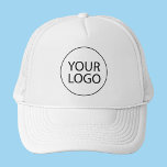 Professioneel Aangepast Bedrijf Logo Business Wit Trucker Pet<br><div class="desc">Deze custom trucker hoed is de perfecte manier om uw bedrijf of organisatie te laten zien. Het strakke witte ontwerp en de hoogwaardige geborduurde logo creëer hebben een gepolijste, professionele uitstraling waardoor iedereen zich je merk zal herinneren. Of u nu op een show, bedrijfsevenement of gewoon uit en over bent,...</div>