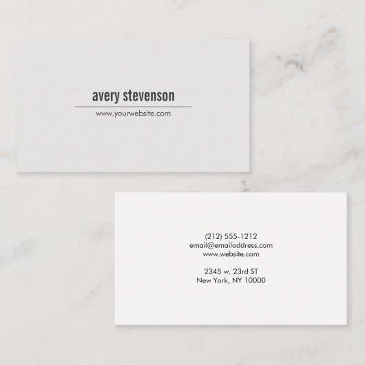 Professioneel, eenvoudig licht grijs minimalistisc visitekaartje (Voorkant / Achterkant)