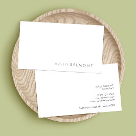 Professioneel, eenvoudig wit minimalistisch visitekaartje