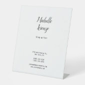 Professioneel, eenvoudig zwart-wit reclamebord met voetstuk (Voorkant)