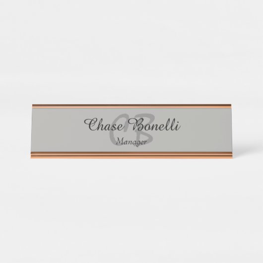 Professioneel Klassieke grijze monogram Bureau Naambordje (Voorkant)