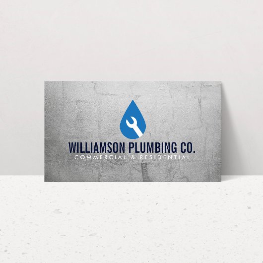 Professioneel Loodgieterswerk Logo Faux Metal Visitekaartje