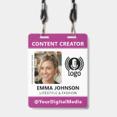 Professioneel Media ID Pasfoto Logo Roze Badge (Voorzijde met lanyard)