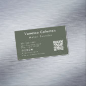 Professioneel minimalistisch bosgroen Visitekaartj Magnetisch Visitekaartje (Voorbeeld)