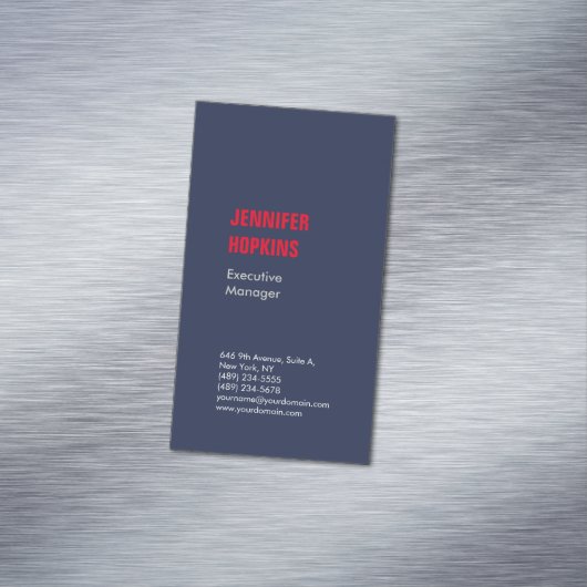 Professioneel minimalistisch modern blauw rood magnetisch visitekaartje (Voorbeeld)