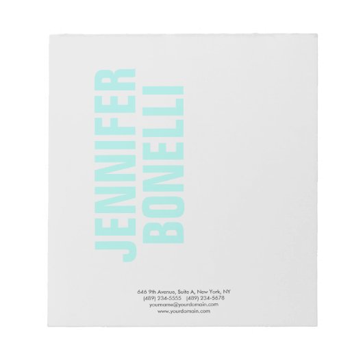 Professioneel minimalistisch modern krachtig blauw notitieblok (Voorkant)