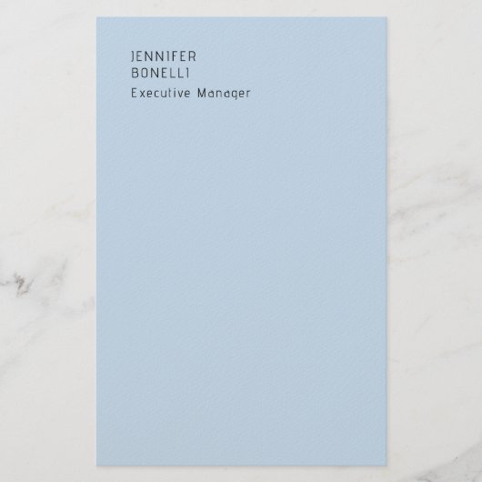 Professioneel minimalistisch modern trendy lichtbl briefpapier (Voorkant)
