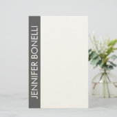 Professioneel minimalistisch modern vet naam grijs briefpapier (Staand voorkant)